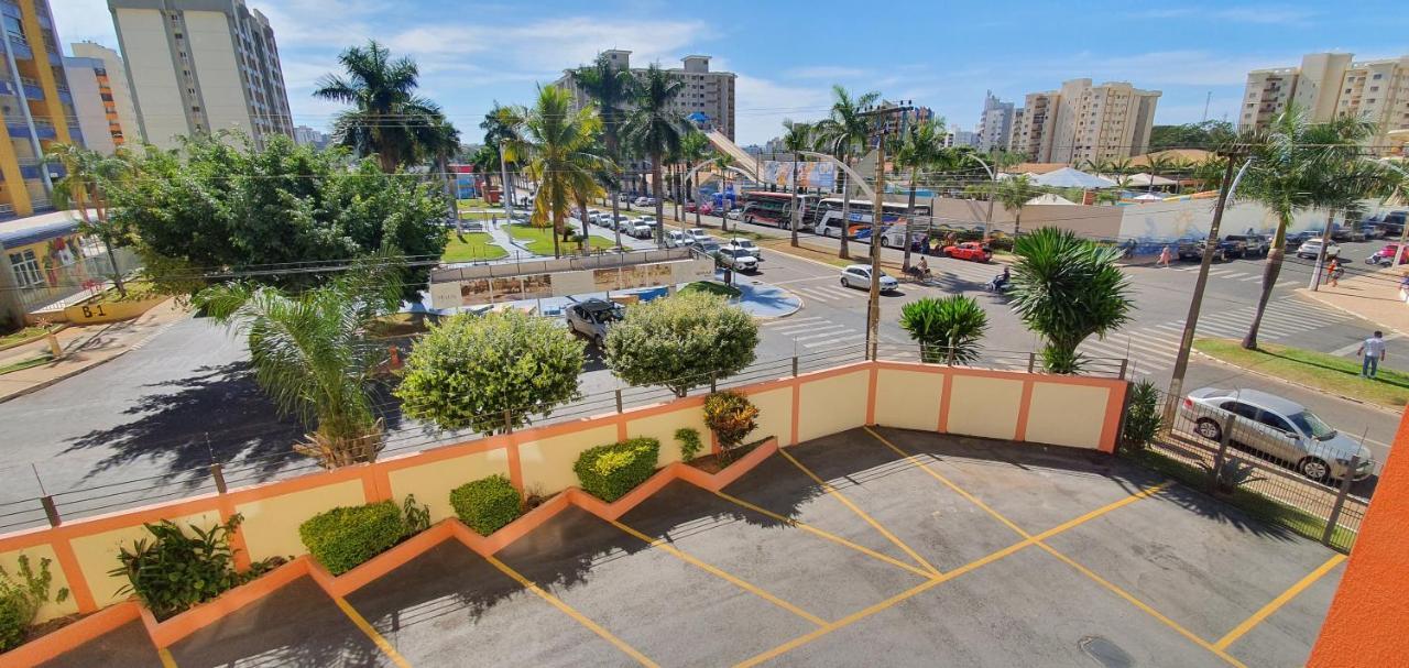 House Relax Parque Das Aguas Quentes Caldas Novas Εξωτερικό φωτογραφία